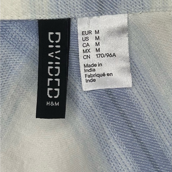 Blouses/flannels/button downs-2 for $20 or 3 for $30 (Mix & Match) - Picture 6 of 6